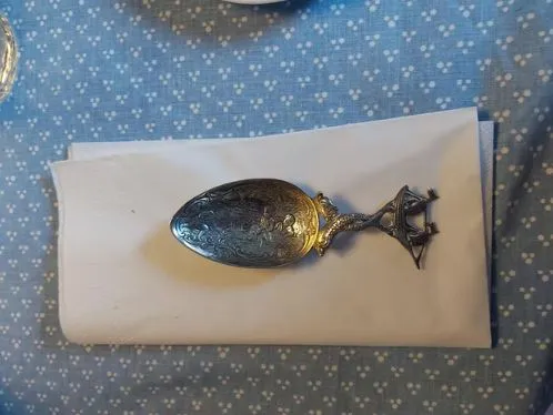 15 mysterious items leave people baffled seeking help from internet 177