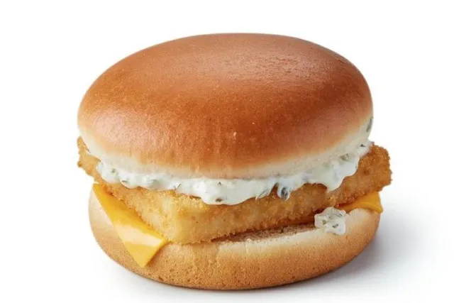 mcdonalds faces backlash over 20% shrinkage in filet-o-fish burgers 1219