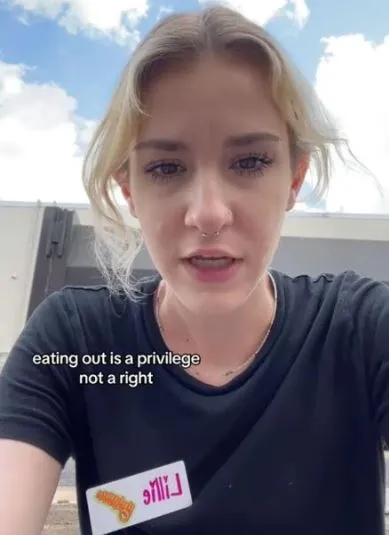 server says that people who can’t afford to tip 20% ‘don’t deserve to eat o 1301