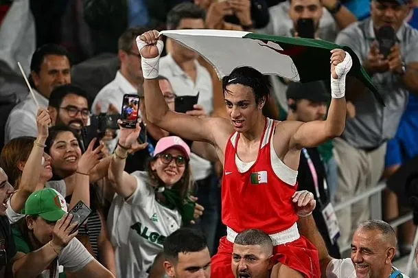 imane khelif won olympic gold in the welterweight final against china’s yan 2274