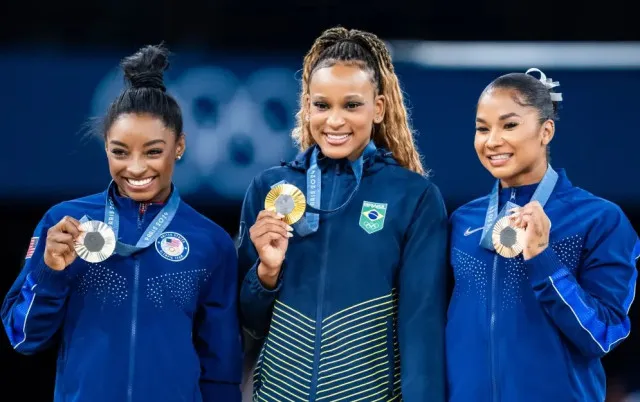 jordan chiles speaks out for first time amid her olympic bronze medal contr 2792