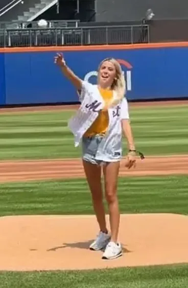 haliey welch responds to backlash after throwing first pitch at mets game 2817