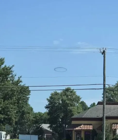 mysterious black ring appears in virginia skies over usa state 2891