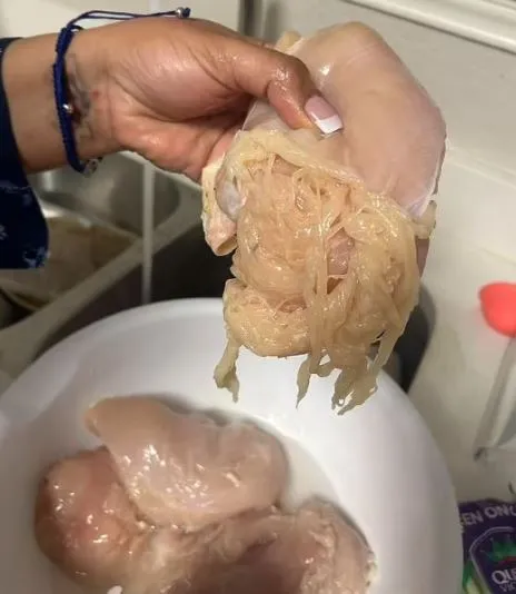 people vow never to eat spaghetti chicken after learning what its made o 3371
