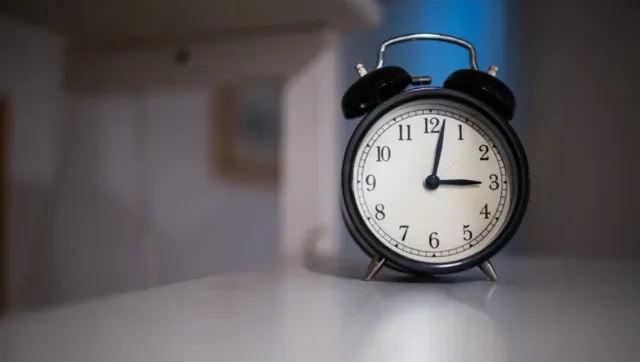 people are stunned after discovering the true meaning of am and pm 3444