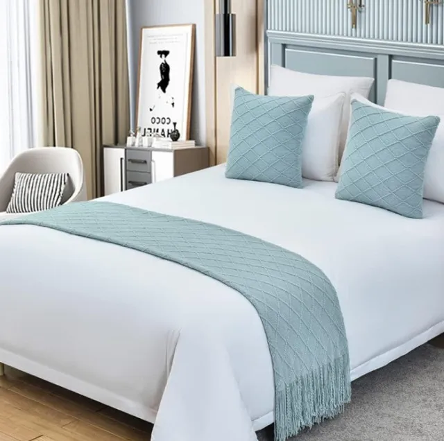 what is the exact function of the piece of fabric in hotel beds? 3956