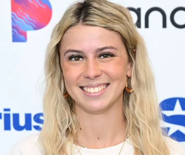 hawk tuah girl reveals unexpected heritage from dna test on howie mandel’s 4183