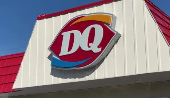 the history and hidden meaning of dairy queen logo 4621