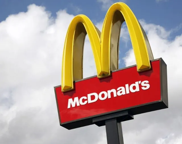 mcdonald’s customer claims unjust eviction after 30 minutes 4686