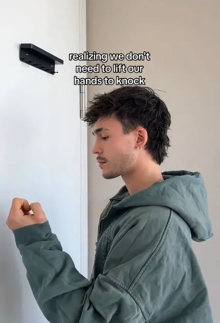theyve been knocking on doors wrong their whole lives 4696