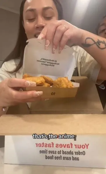 woman exposes mcdonald’s $12 dinner box hack cutting a la carte costs in ha 4771