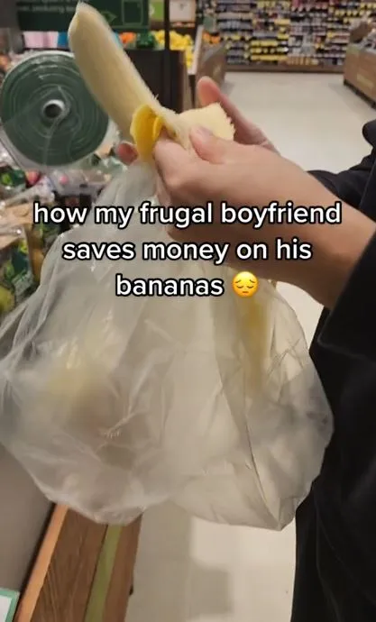 frugal man sparks debate after peeling bananas before weighing to save mone 5403