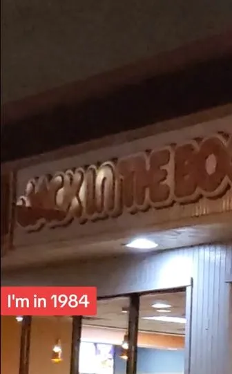 man claims time travel to 1998 and shares two pieces of evidence 5386