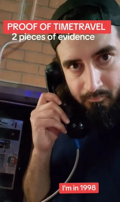 man claims time travel to 1998 and shares two pieces of evidence 5382