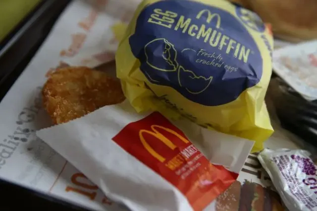 mcdonalds worker shares inside breakfast secrets 5387