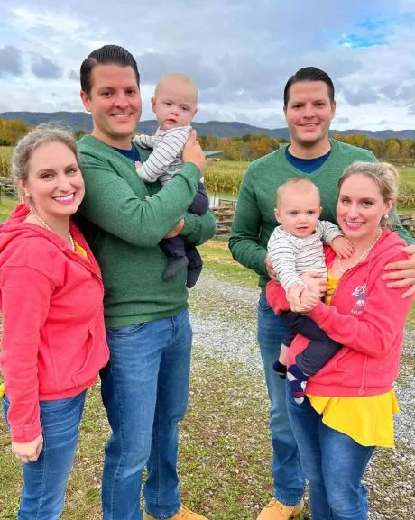 two sets of twins give birth to boys with brother-like genetics 5450
