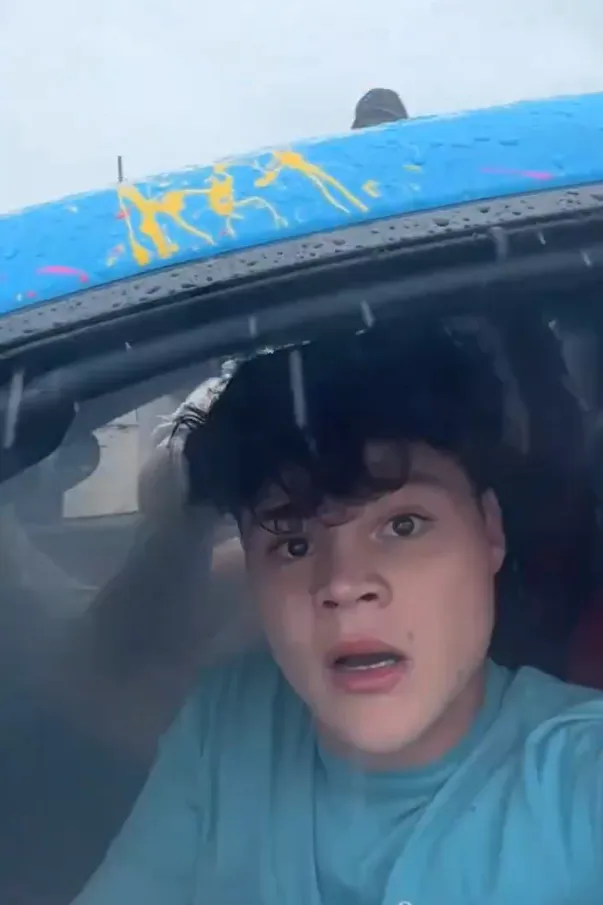 viewers call for jail time after streamer crashes mclaren during livestream 6655