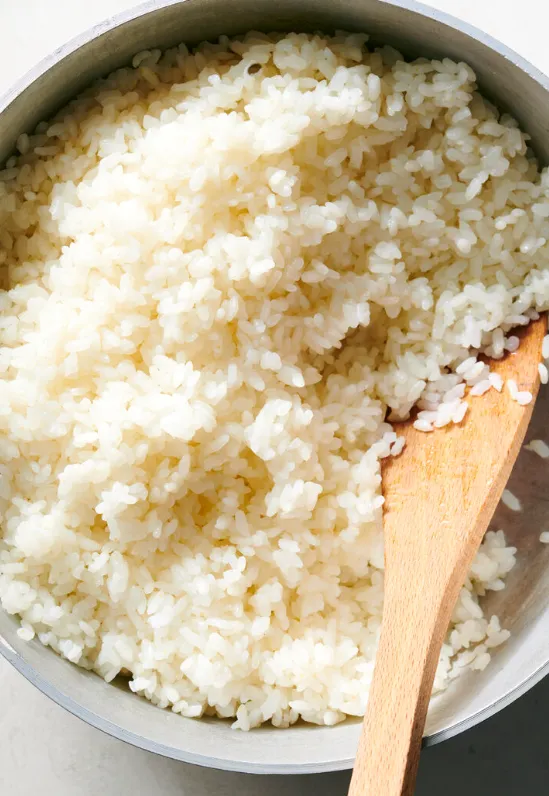what the small grains on the rice scoop are used for 6667