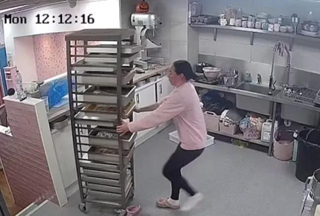 baker ruins day of work as crocs get stuck in cake trolley 6709