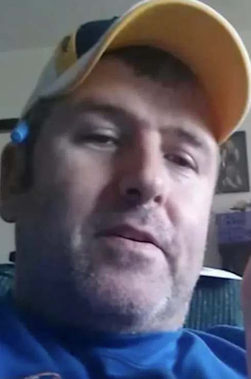 coroner explains how a womam overlooked her husbands body for months 6765