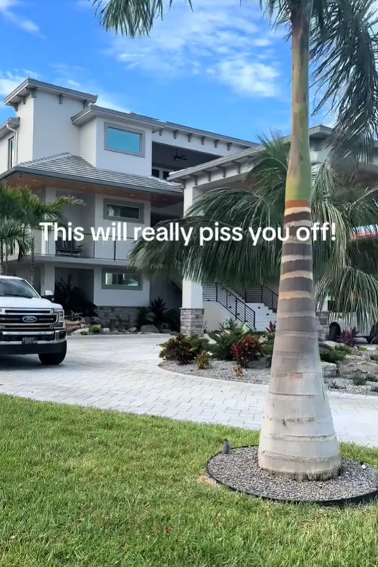 wealthy florida ignores evacuation while showing milton-proof mansion as 6927