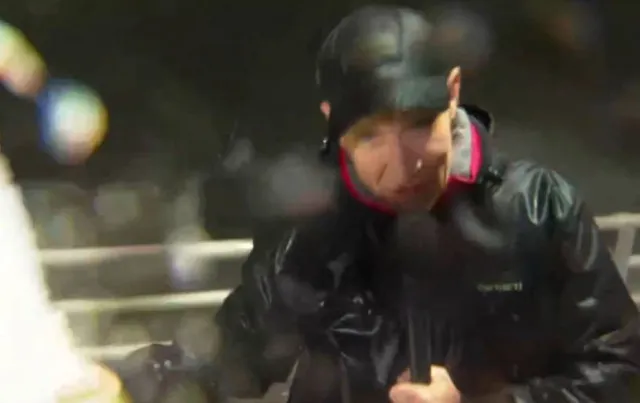 cnn host hit by flying debris during live hurricane milton coverage 6949