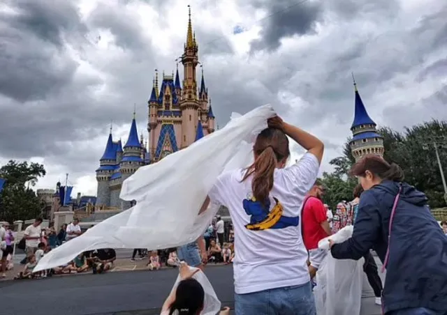 disney world faces criticism for reopening after hurricane milton 7122