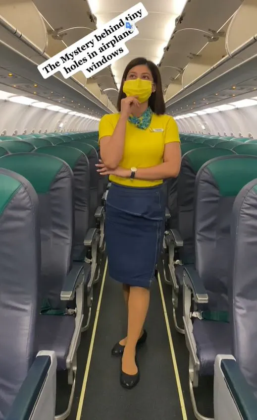 flight attendant explains why plane windows have tiny holes 8025