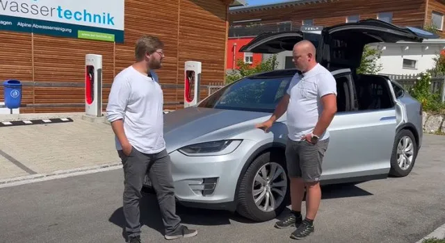 tesla driver shares impressive condition after 200,000 miles in five years 8012