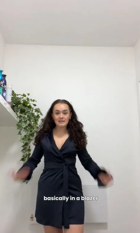 woman faced hr complaint after her inappropriate work outfit 7983