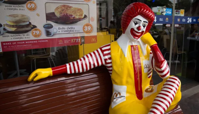 disturbing reason ronald mcdonald disappeared from advertisements 8059