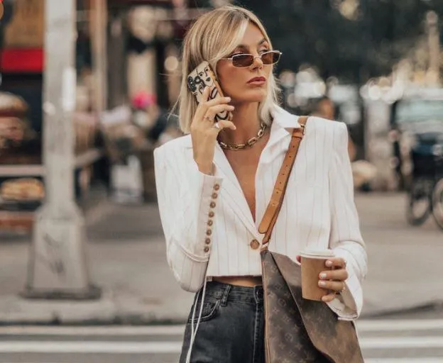 wannabe influencers forced back into real jobs amid mounting debt 8352