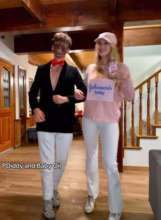 college students criticized for using blackface to dress as diddy for hallo 8466