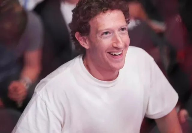 mark zuckerberg’s message to friend right after launching facebook revealed 8448