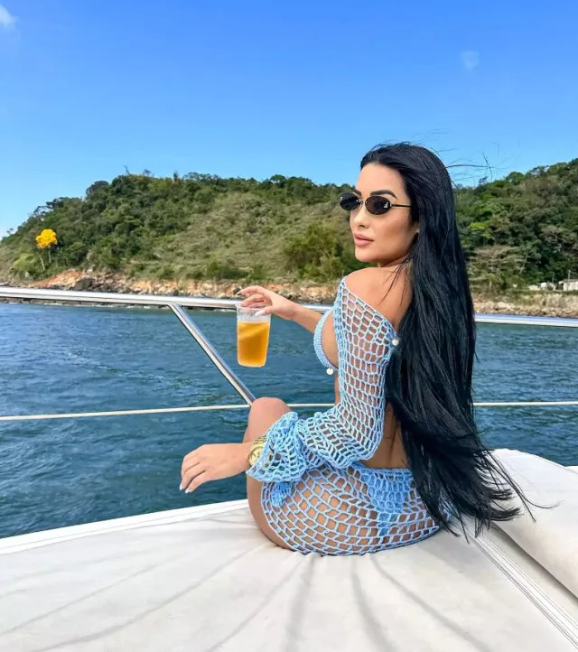 influencers tragically drown at yacht party after lifejacket refusal for be 8605