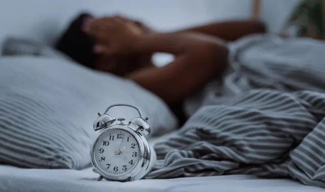 expert explains why people wake up at 3 am every night 8673