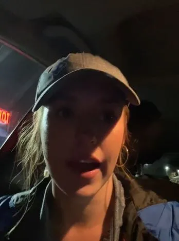 dominos worker stuns viewers by revealing her tips from a night of deliver 8831
