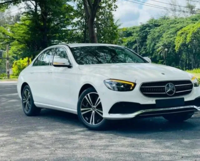 drivers baffled after realzing theyve mispronounced mercedes 9018