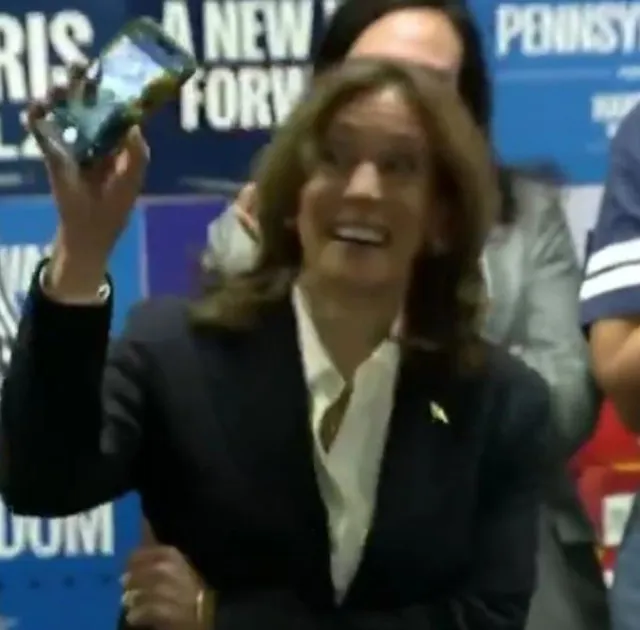 kamala harris sparks social media debate over alleged ‘fake’ phone call 9118