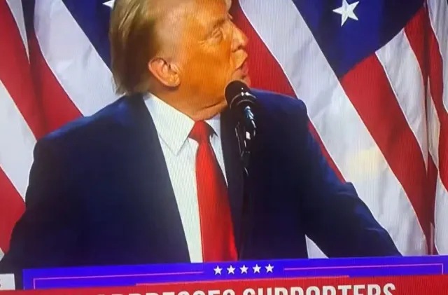 surreal moment during donald trump’s victory speech leaves viewers baffled 9250