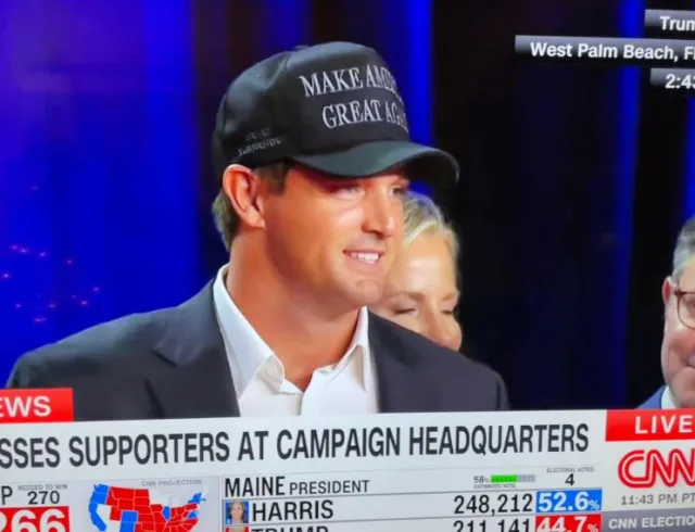 surreal moment during donald trump’s victory speech leaves viewers baffled 9248