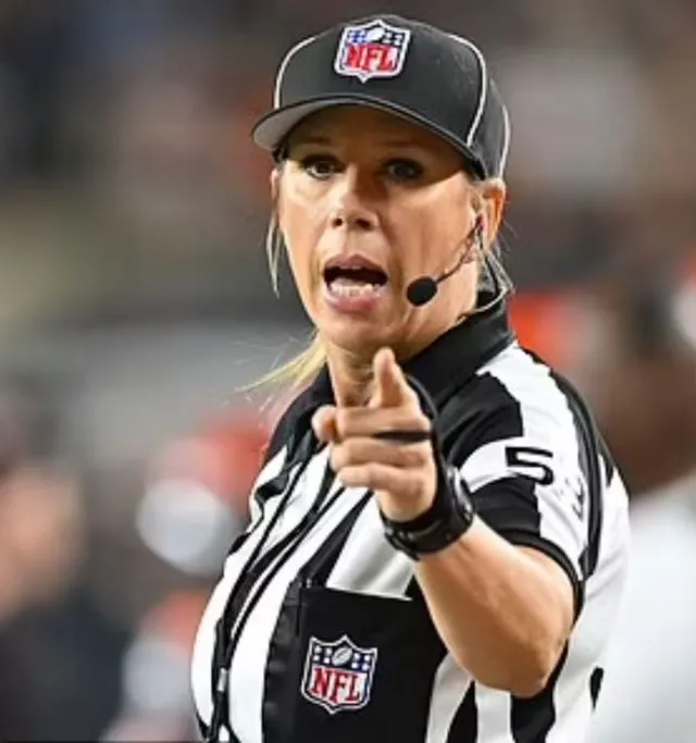 nfl fans accuse taylor swift of influencing referees in chiefs win 9537