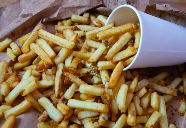 why five guys gives so many fries in your bag 9611