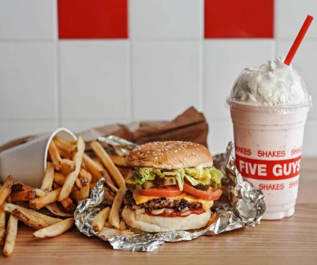 why five guys gives so many fries in your bag 9612