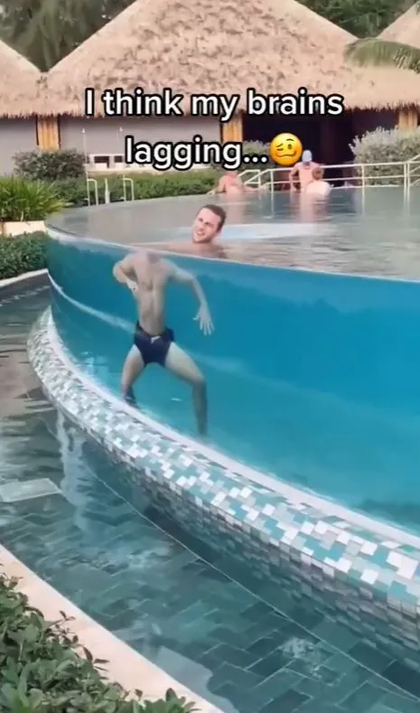 mind-boggling optical illusion shows man’s head separated from his body 9735