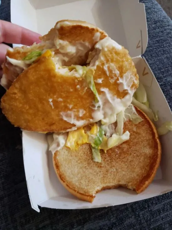 traumatized vegetarian vomits and tears up after mcdonalds order error 9692