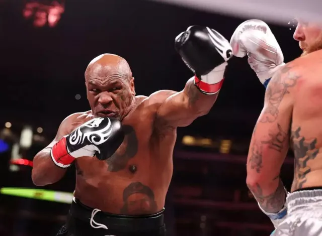 jaw-dropping ‘extra’ amount jake paul offered mike tyson for the boxing leg 10146