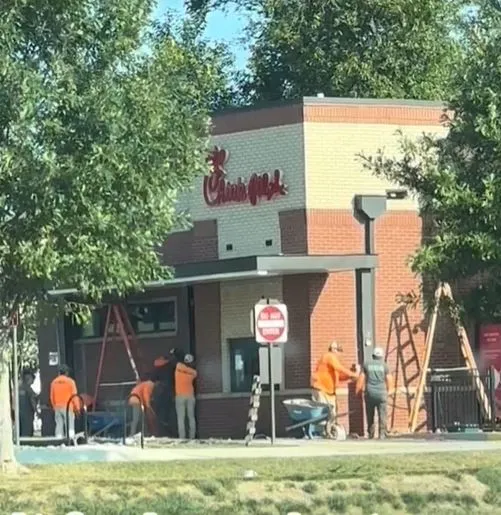 chick-fil-a criticized for construction work on a sunday 10229