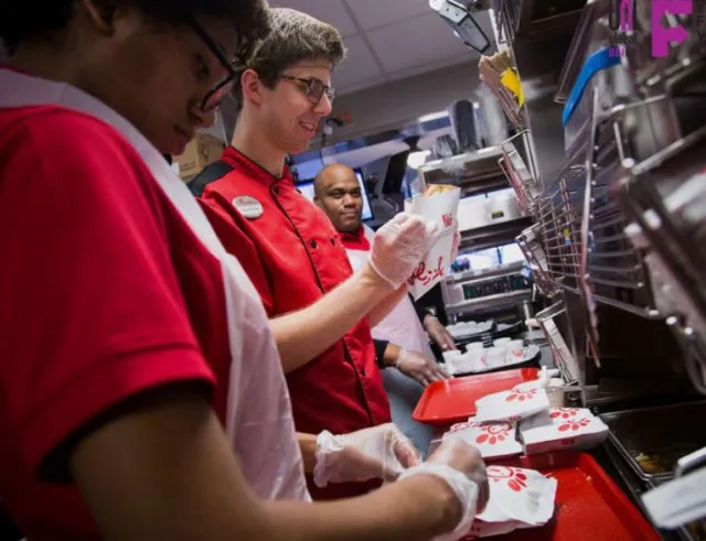 chick-fil-a criticized for construction work on a sunday 10227