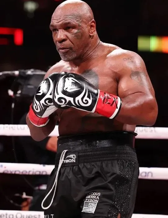 fans claim video proves mike tyson-jake paul fight was fixed 10258